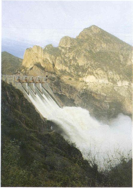 LA ANGOSTURA